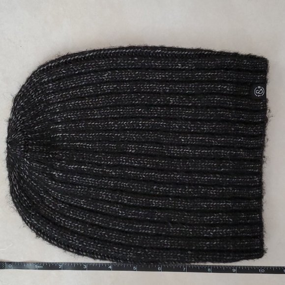 NWT Treasure & Bond Dark Gray Knit Beanie - Picture 6 of 6